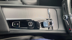 Volvo XC60 2.0 B4D Plus Dark 5dr AWD Geartronic Diesel Estate